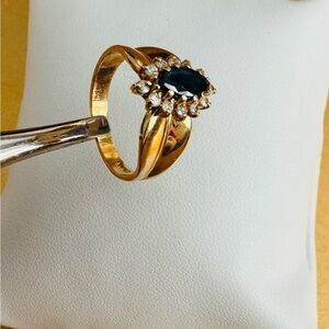 14K Yellow Gold Sapphire Solitaire Halo Ring Cocktail size 7 wide shank